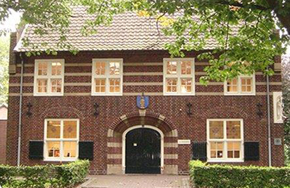 Parochiehuis Bakel