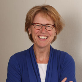 Prof. dr. Eveline de Bont