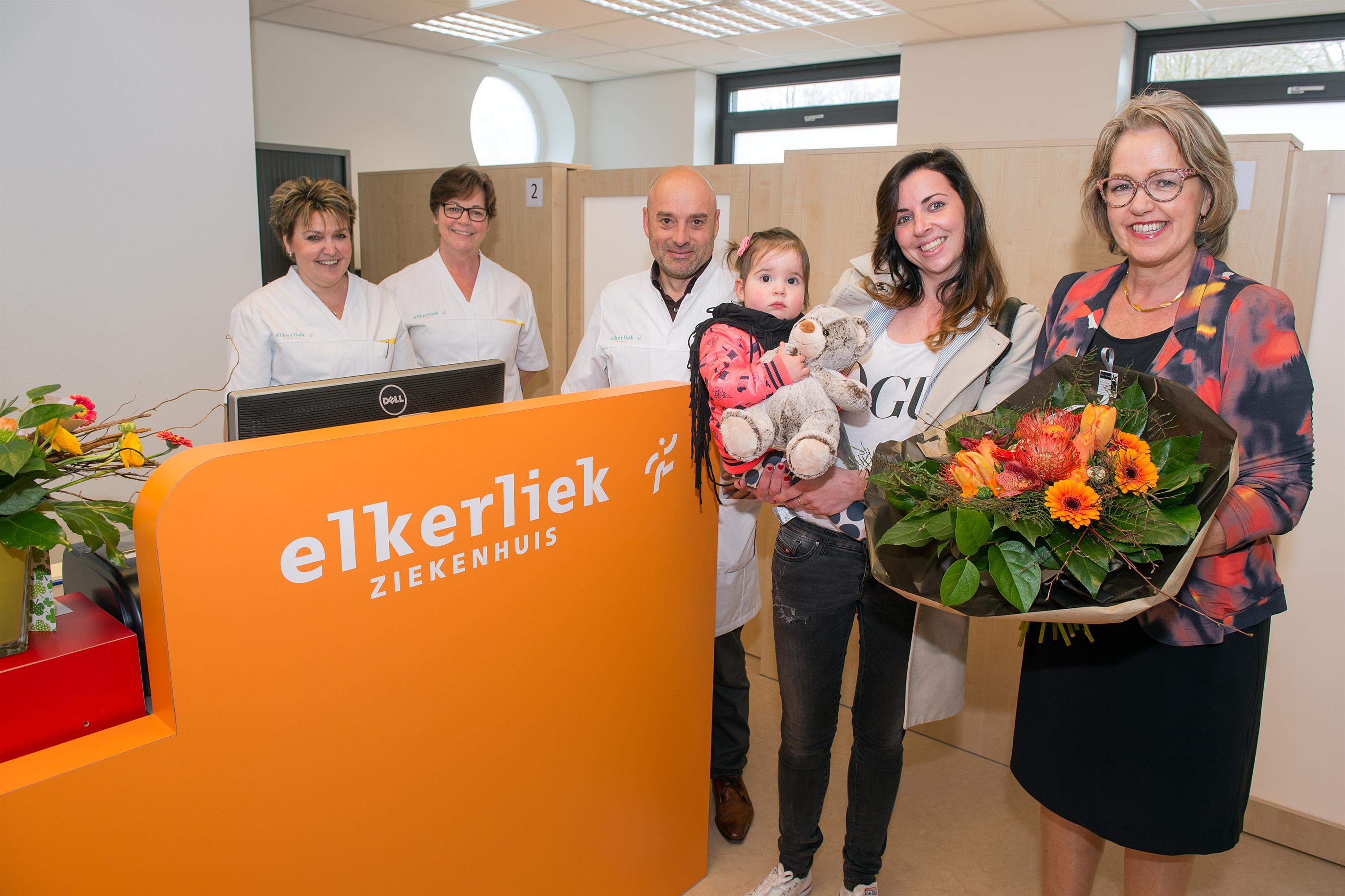 Lauren was de eerste patient op de poli in Asten