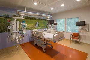 Een van de twaalf patientenkamers van de nieuwe IC