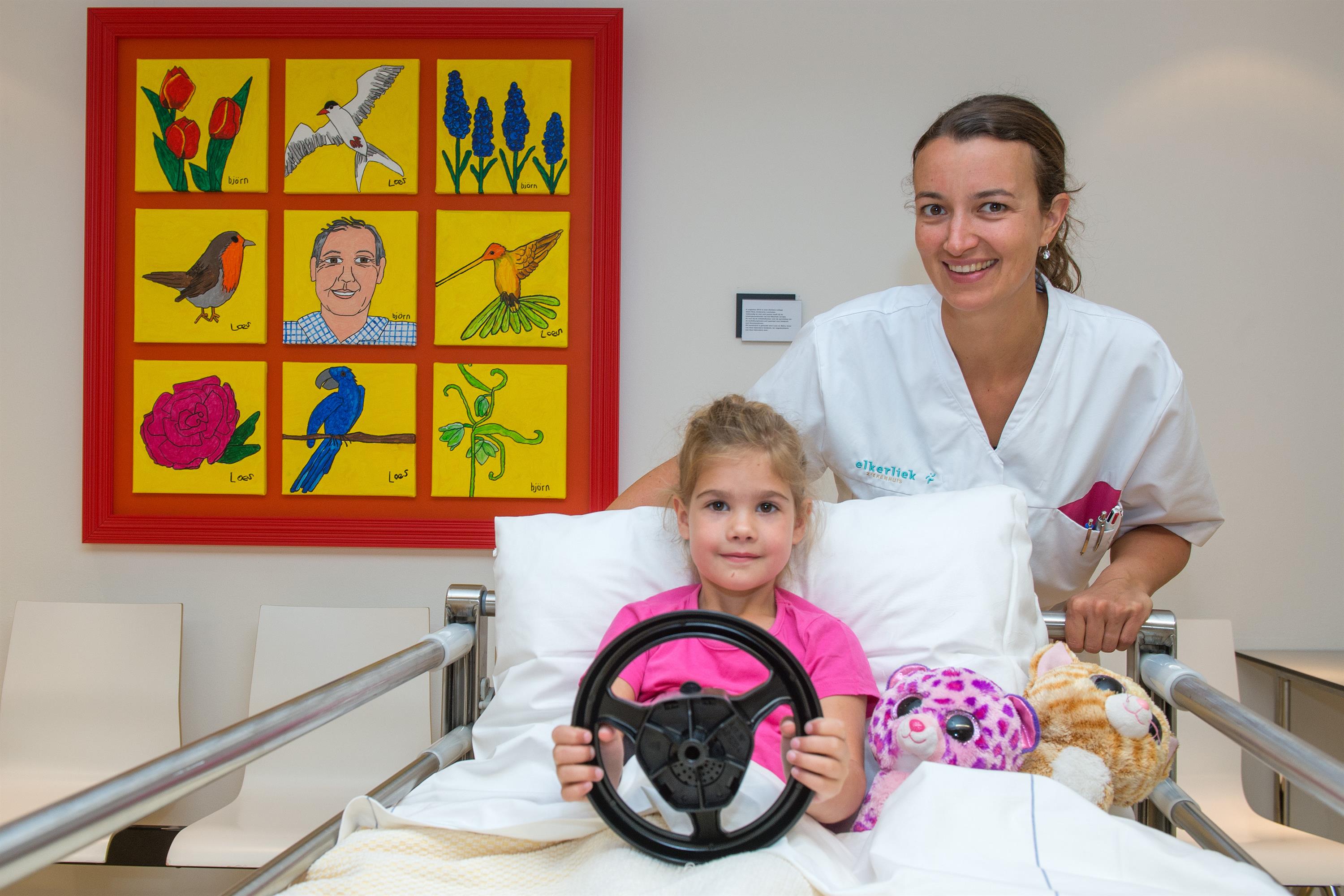 Joëlle stuurt zelf haar bed naar de operatiekamer!
