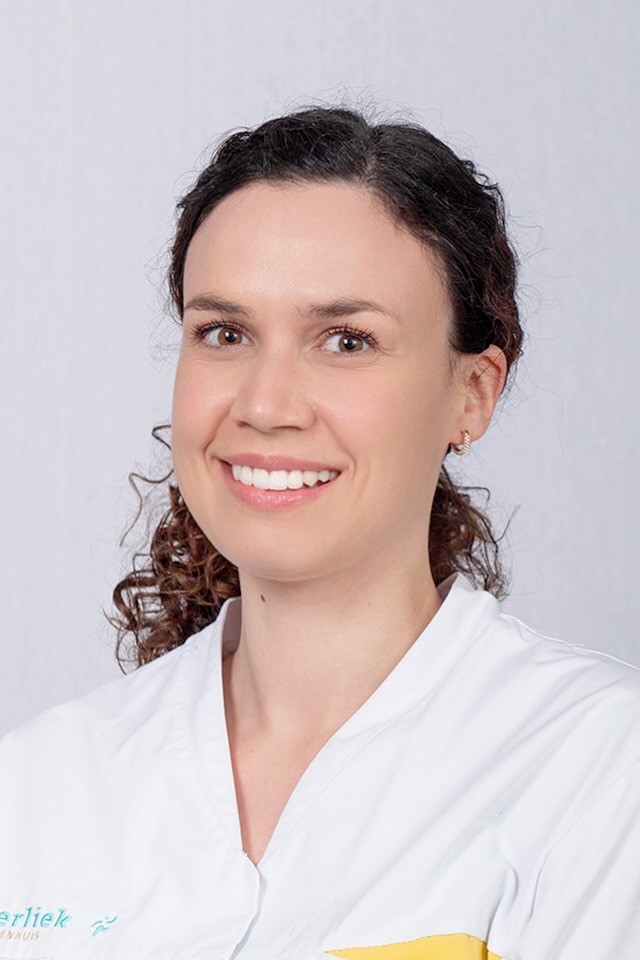Alice Testroote
